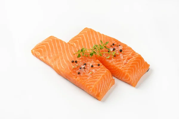 Two fresh salmon fillets — Stock Photo, Image