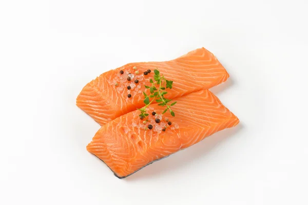 Two fresh salmon fillets — Stock Photo, Image