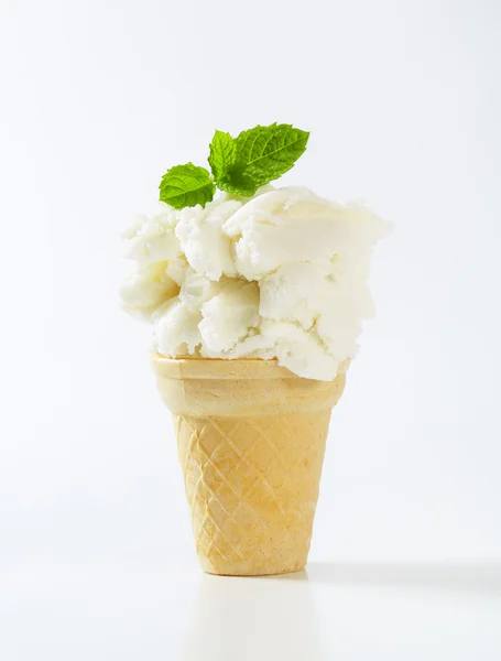 White ice cream cone — Stock Photo, Image