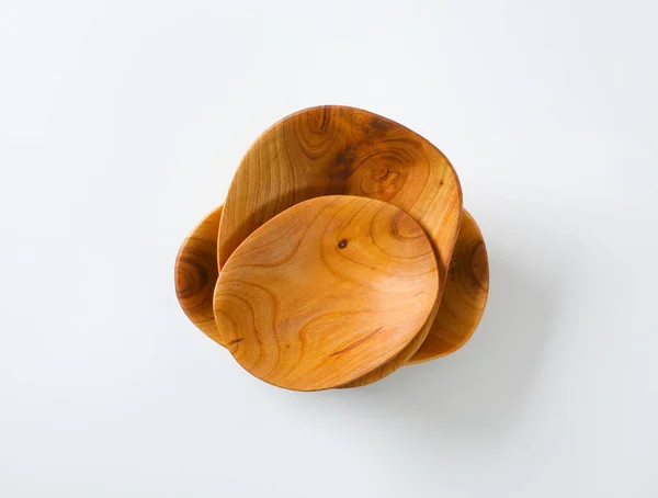 空的手工制作的天然木碗 — 图库照片