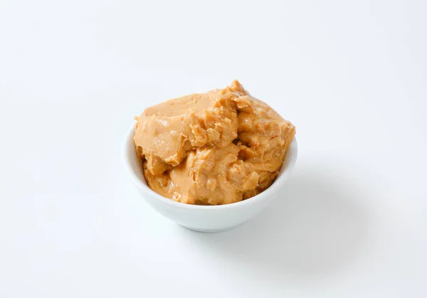 Manteiga Amendoim Crocante Tigela Branca — Fotografia de Stock