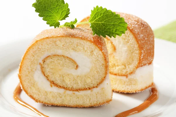 Plastry swiss roll — Zdjęcie stockowe