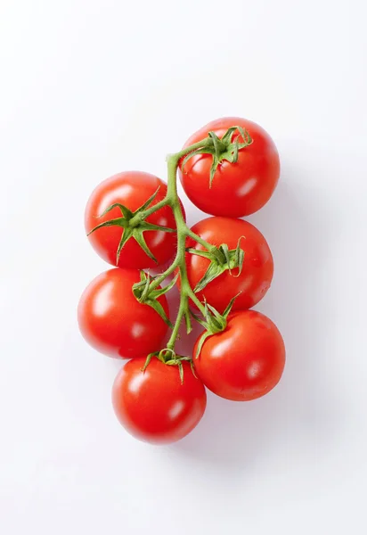 Bunch of fresh red tomatoes — Stock Photo, Image