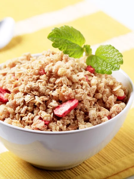 Cereales de granola de almendras de fresa — Foto de Stock