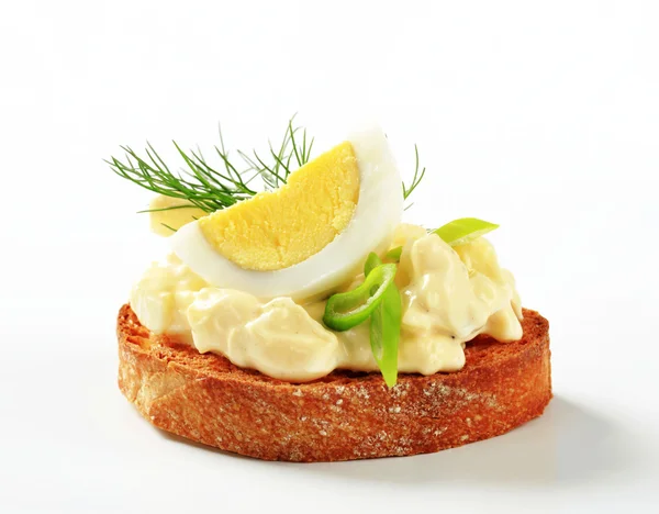 Toasted bread and egg spread — Stock Photo, Image