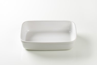 Derin porselen baker