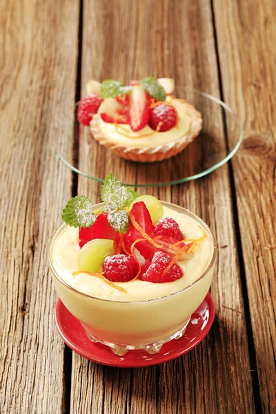 Creamy pudding desserts — Stock Photo, Image