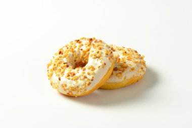 Fındık ile akçaağaç sırlı halka çörek