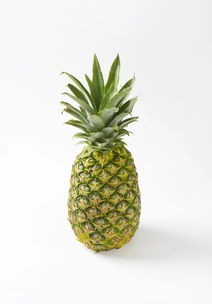 Celý ananas — Stock fotografie