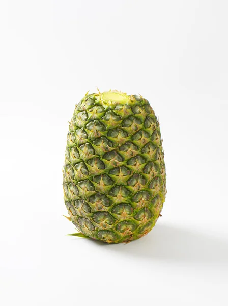 Celý ananas — Stock fotografie