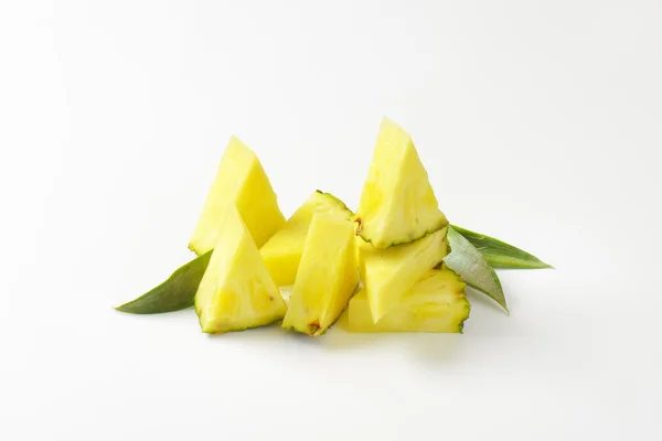 Cuñas de piña fresca — Foto de Stock