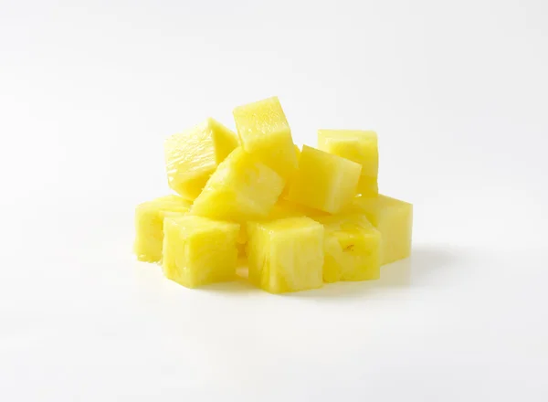 Abacaxi em cubos — Fotografia de Stock