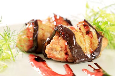 köfte patlıcan sarma