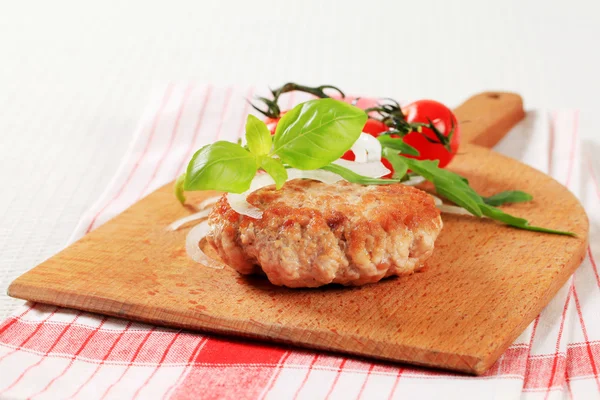Pan gebakken vlees patty — Stockfoto