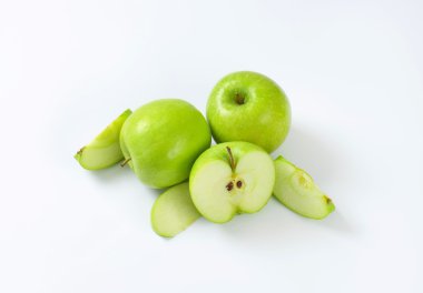Yeşil elma