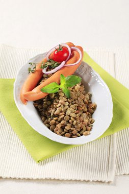 Mercimek ve Viyana sosisleri