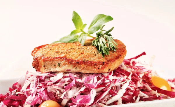 Marinated pork and red cabbage — Stock Photo, Image