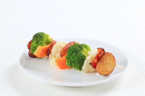 Vegetable skewer — Stock Photo, Image