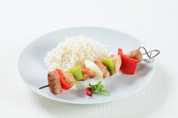 Shish Kebab met rijst — Stockfoto
