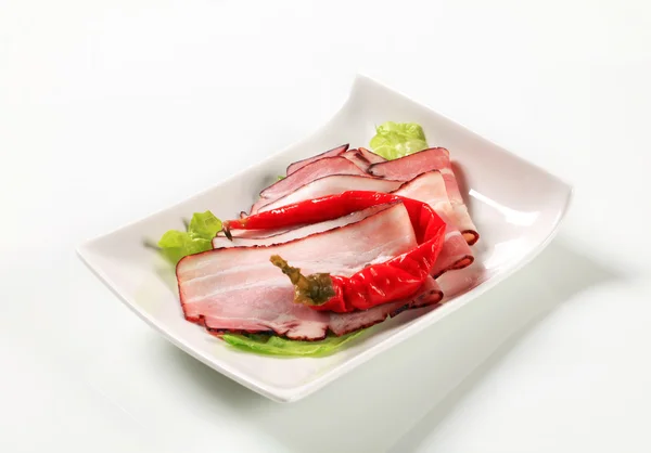Bacon em fatias finas — Fotografia de Stock