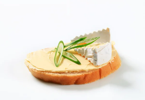 Bread with butter and cheese — Stock Photo, Image