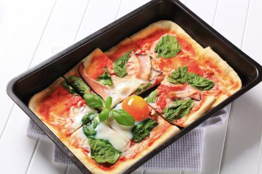 Pizza Alla Bismarck