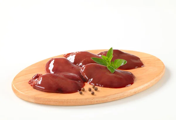 Raw chicken liver — Stock Photo, Image