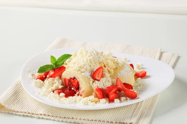 Strawberry dumplings — Stockfoto