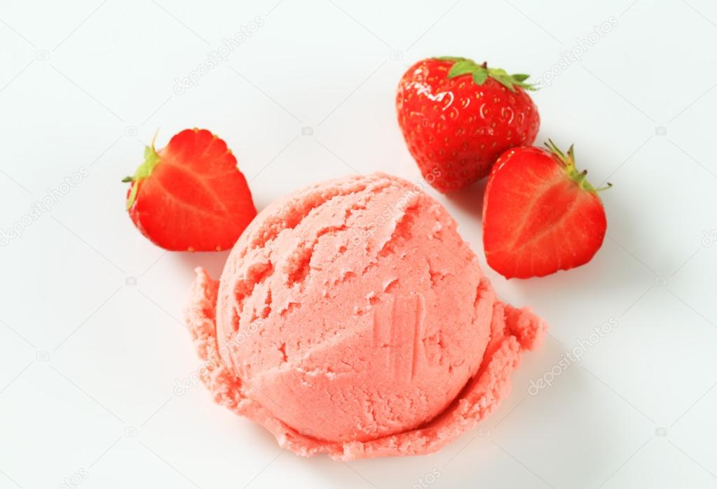 Strawberry ice cream