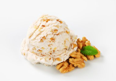 Cevizli dondurma 