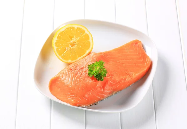 Filet de saumon frais — Photo