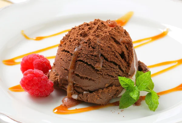 Gelato alla vaniglia al cioccolato — Foto Stock