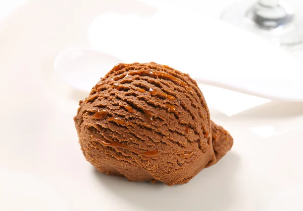 Chocolate ice cream — Stock Photo, Image