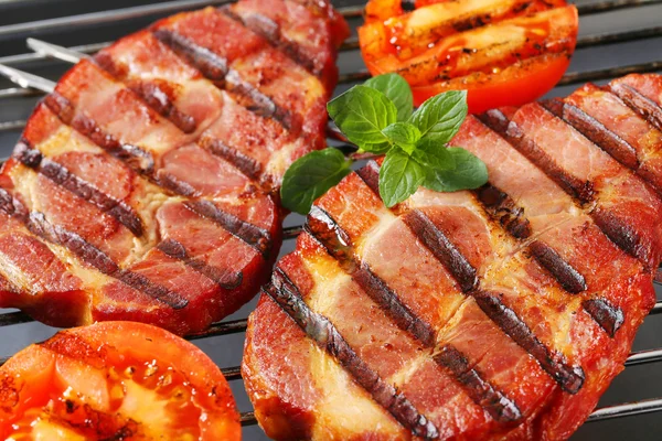 Filetes de cerdo a la parrilla — Foto de Stock