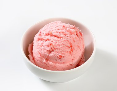 pembe dondurma kaşık