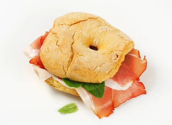 Dry-cured ham sandwich — Stock Photo, Image