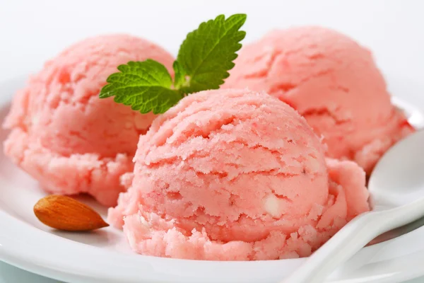 Sorbetto di fragole — Foto Stock