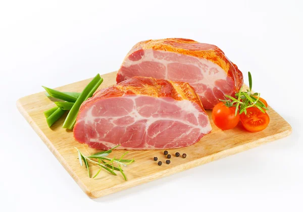 Füme domuz eti boyun — Stok fotoğraf