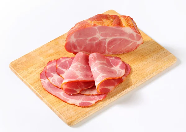 Geräucherter Schweinenacken — Stockfoto