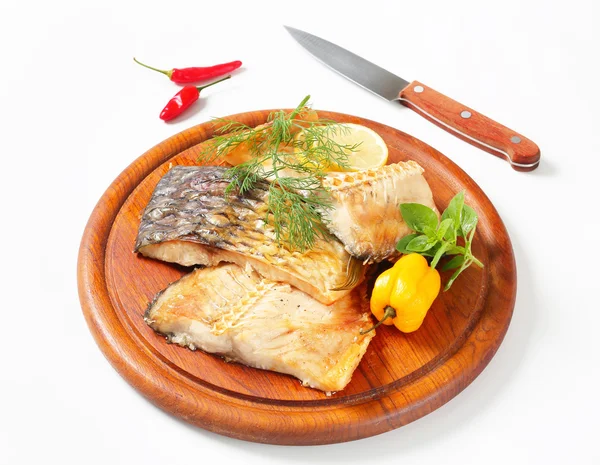 Oven-roasted carp fillets — Stock Photo, Image