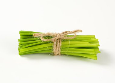 taze chives bir avuç