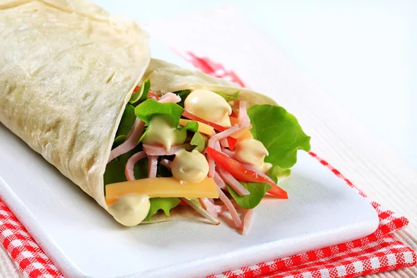 Easy ham and cheese wrap — Stock Photo, Image