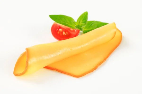 Rebanada de queso ahumado — Foto de Stock
