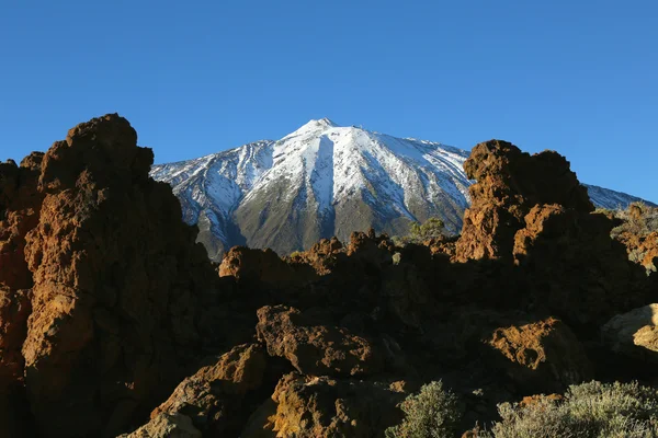 Snow-capped peak of Mount Teide — Stock Photo, Image