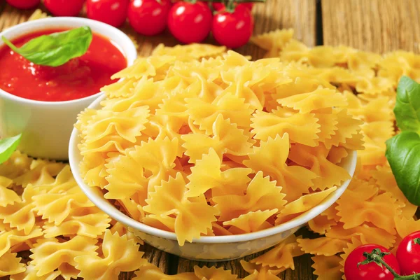 Bow tie pasta — Stock Photo, Image