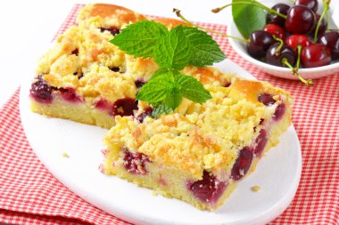 Kiraz Crumbcake kareler