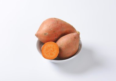 Tatlı patates kökleri