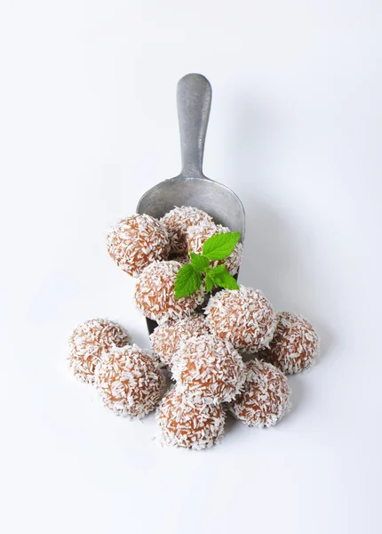 Trufas de coco de chocolate — Foto de Stock