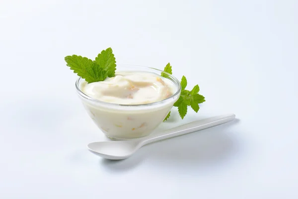 Yogur con fruta — Foto de Stock