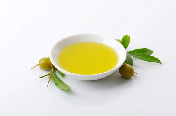 Bowl of olive oil — Stock Photo, Image